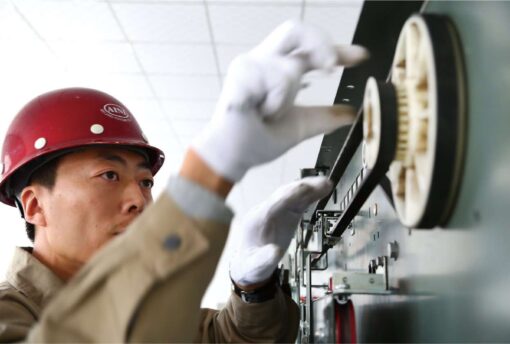 Thang máy dành cho người khuyết tật